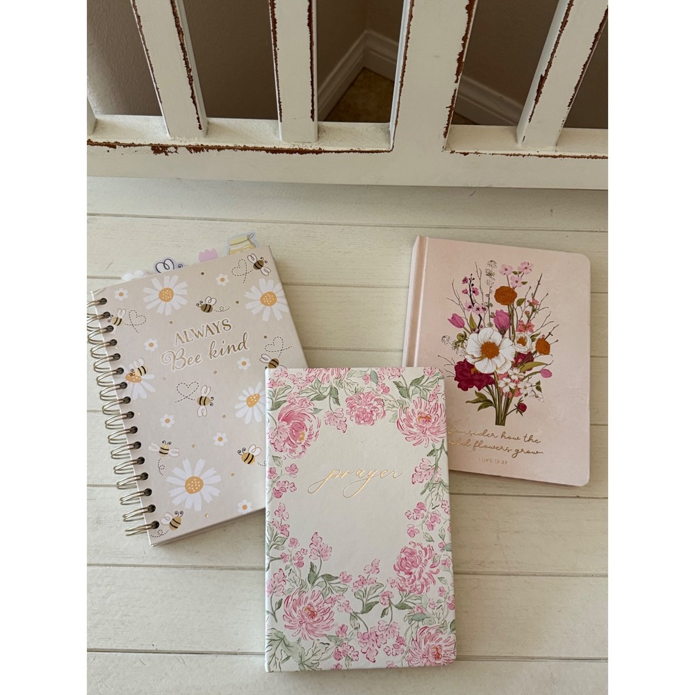 Lot of 3 Christian Journals Votum Bee Kind Prayer Wildflowers Floral Notebooks